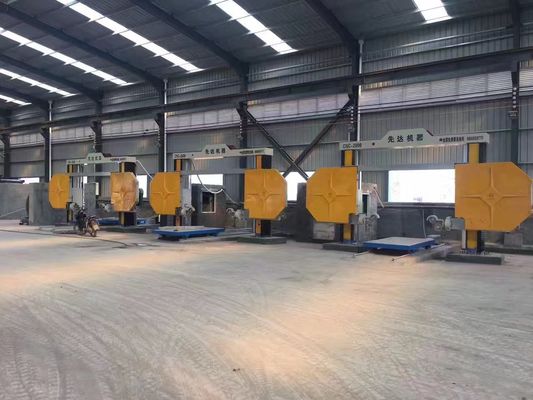 CNC-besturing Diamantdraadzaagmachine met hoge snijprecisie en vierspindelverbinding voor het snijden van steen