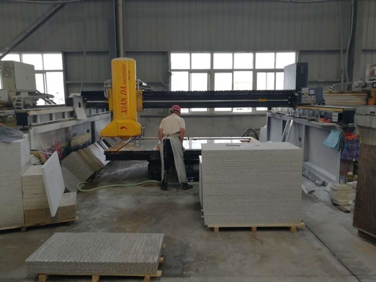Infrarood brug automatische tafel beweging brug zagen snijmachine voor industriële