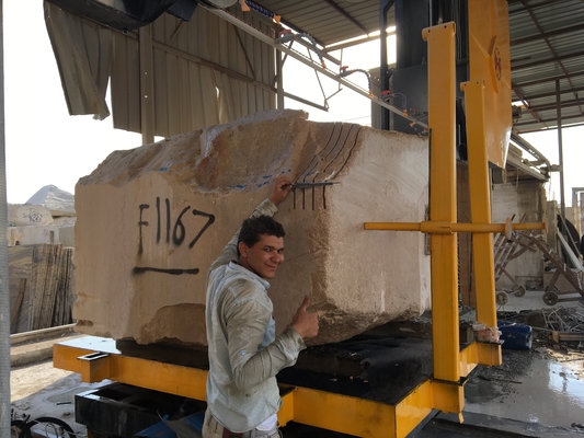 CNC-diamantendraadzaagmachine voor speciaal gevormde steen
