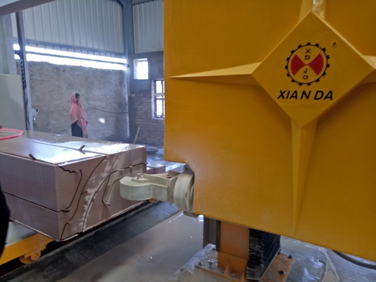 Tabel 360° Roterende Diamantdraadzaagmachine voor nauwkeurig stenen snijden
