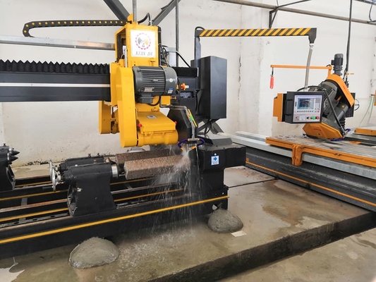 4 stuks balustersnijmachine met hoog snijwerk