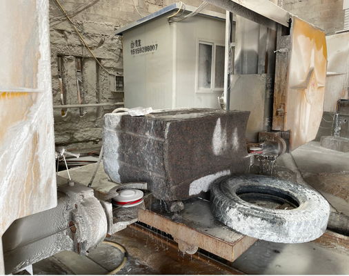 CNC-besturingssysteem Vier spindelverbinding Granitmarmerplaat Diamantdraadzaag