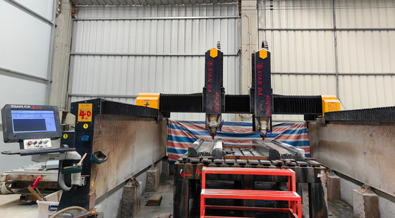 Precieze 3-assige CNC-planar steenhouwmachine voor grootschalige steenwerkzaamheden