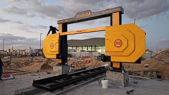 CE-gecertificeerde 11kw hoofdmotor 4-assige CNC-machine voor snelle en nauwkeurige bewerking