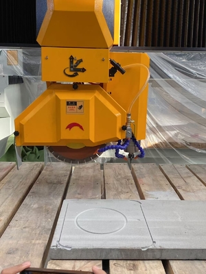 Automatische CNC-machine voor het snijden van steen met vier assen