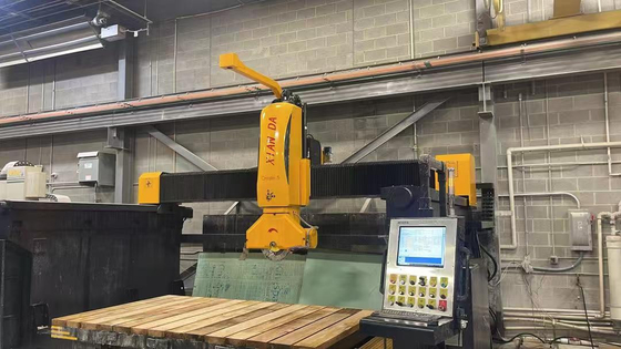 Krachtige 5-assige steen brug snijmachine voor speciale vorm Willekeurige vorm lijnen