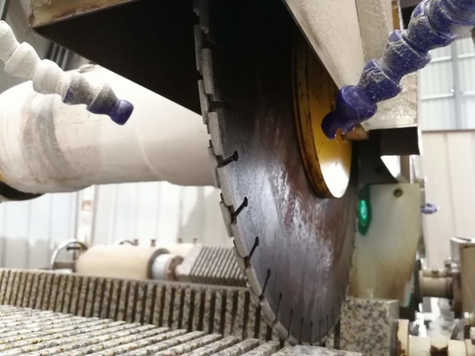 PLC/CNC Vier stuks baluster snijmachine voor pijler, kolom basis en kolom caps wegversperring