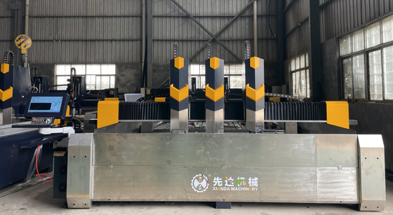 CNC-stenenhouwmachine Elektrisch besturingssysteem en CNC-technologie voor herhaalbaarheid nauwkeurigheid van 0,02 mm