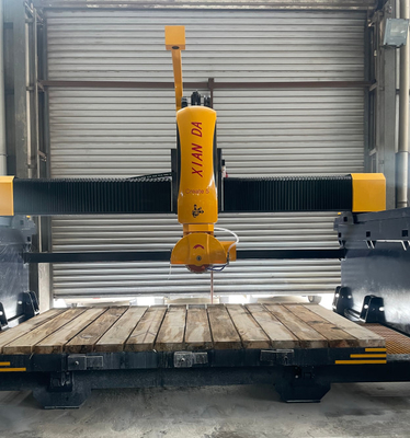 5 + 1 As CNC Steenbrugzaagmachine Met freesmachine Voor het snijden van toonbanken Marmer Granit Kwartz Trappen
