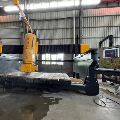 State-of-the-art veiligheidssysteem 8000kg CNC 5-assige brugsnijmachine voor superieure productie