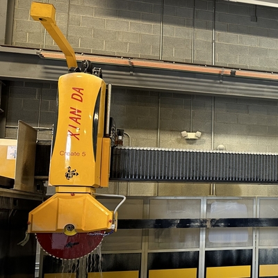 380V Spanningssteenverwerkingsmachine Brugzaag snijmachine met 350-600mm snijlem diameters