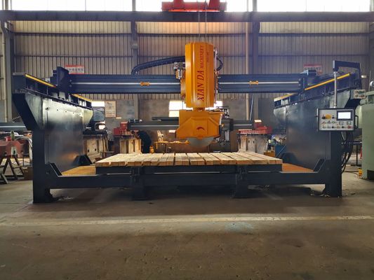 Infrarood middelste blokbrugs snijmachine met 3200*2000 mm werktafel 0-85° kanteling en 0-90° rotatie voor graniet en marmer