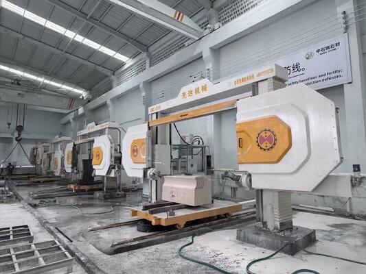 CNC-besturing Diamantdraadzaagmachine met hoge snijprecisie en vierspindelverbinding voor het snijden van steen