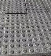 CNC-stenenhouwmachine met 0,02 mm nauwkeurigheid, 15 m/min luchtsnelheid en elektrische aandrijving voor tactiele wegwerken