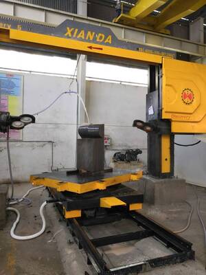 5-assige CNC-diamantdraadzaagmachine voor 3D-vormen van marmer en graniet
