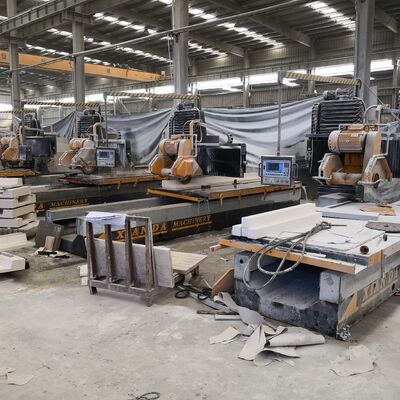 PLC-besturing Steenlijnprofielmachine met dubbellemsnijden en zwaar gespannen staalframe