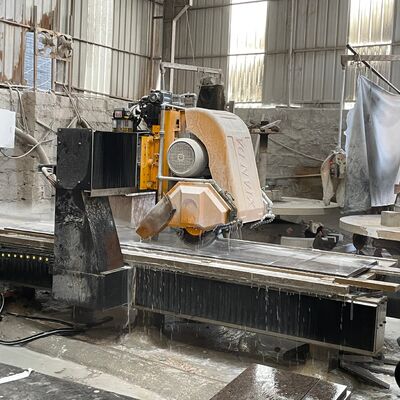 PLC-besturing Steenlijnprofielmachine met dubbellemsnijden en zwaar gespannen staalframe