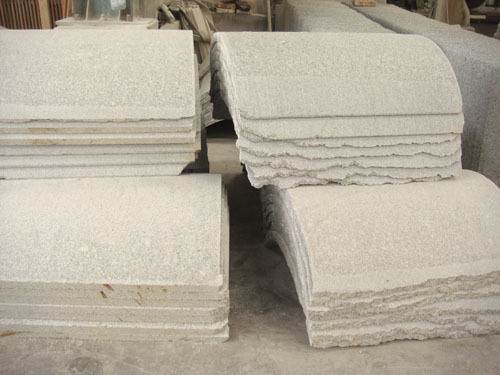 Hoge efficiëntie Vier-snips Edge Snijmachine Voor Marmer Granit Column Slab