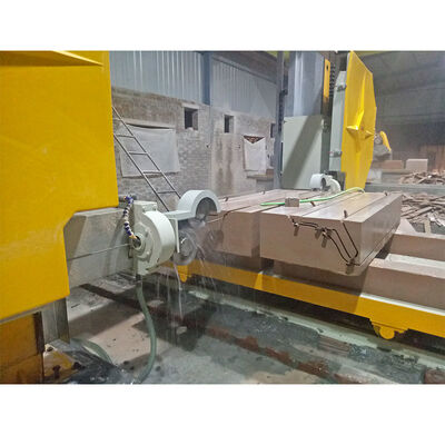 Zwaar uitgevoerde CNC-diamantdraadzaagmachine voor het profileren van grote steenblokken en het zagen van speciale vormen