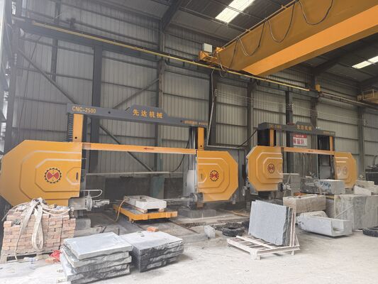 Vier-assige CNC-diamantdraadzaagmachine met maximale verwerkingsgrootte 2500*3000*1500mm en hoge precisie reducer & servomotor