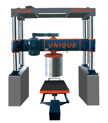 De Kolomsnijmachine met vier cilinders van de Brugsteen voor Kolomplak